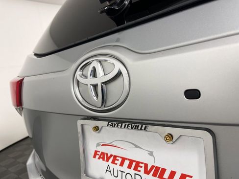 Used 2018 Toyota Highlander Limited Platinum image 20