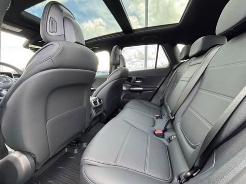 New 2026 Mercedes-Benz GLC 300 4MATIC image 28