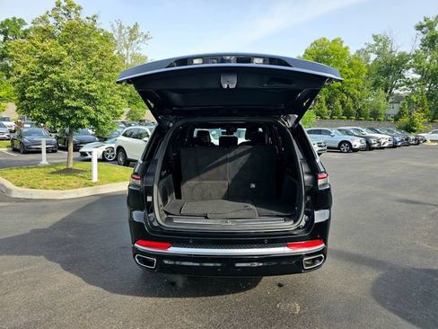 Used 2021 Jeep Grand Cherokee L Summit w/ Advanced Protech Group IV AWD/4WD image 10