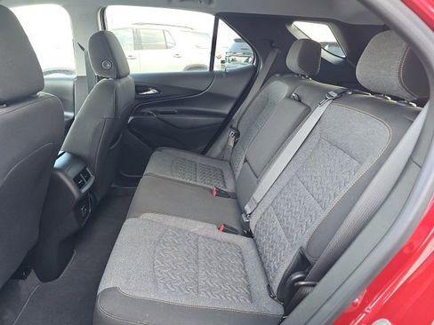 Used 2024 Chevrolet Equinox LT image 19