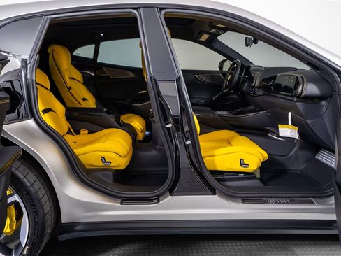 Certified 2026 Ferrari Purosangue AWD/4WD image 66