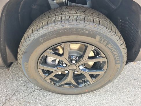 New 2026 Chrysler Pacifica Limited image 53