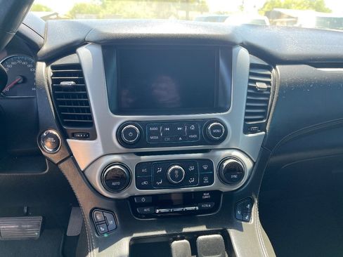 Used 2017 GMC Yukon SLT RWD image 9