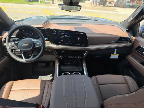 New 2026 Chevrolet Tahoe High Country AWD/4WD image 18