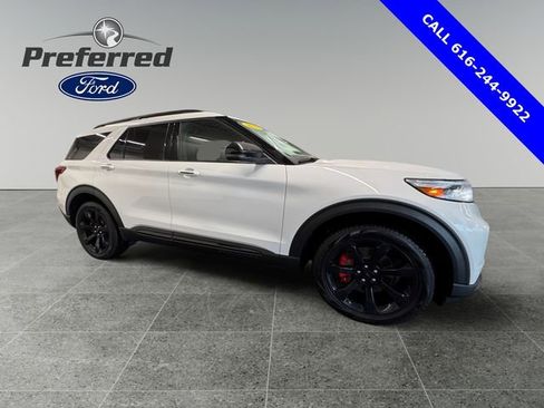 Used 2024 Ford Explorer ST w/ Equipment Group 401A image 10