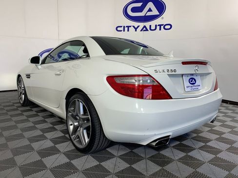 Used 2013 Mercedes-Benz SLK 250 image 5