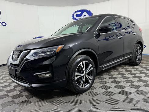 Used 2017 Nissan Rogue SL w/ SL Premium Package image 29