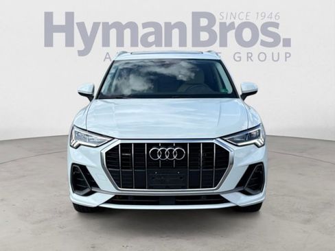 Used 2022 Audi Q3 2.0T Premium Plus w/ Premium Plus Package image 8