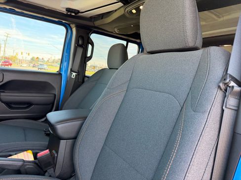 New 2026 Jeep Wrangler Unlimited Sport AWD/4WD image 7