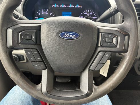 Used 2018 Ford F250 XL w/ Power Equipment Group image 26