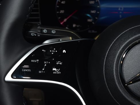 New 2026 Mercedes-Benz GLE 450 4MATIC image 8