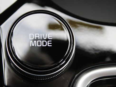 New 2026 Kia Seltos SX w/ SX Sunroof Package image 37