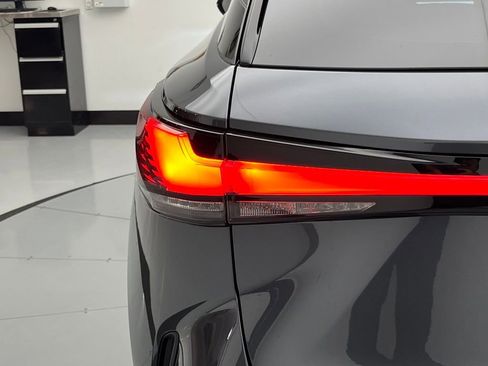 Used 2025 Lexus RX 500h F Sport image 42