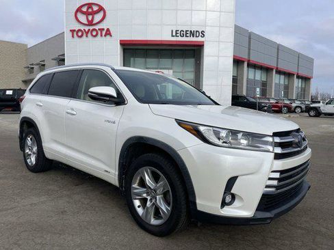 Certified 2019 Toyota Highlander Limited image 1