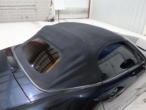 Used 2019 MAZDA MX-5 Miata Grand Touring w/ GT-S Package RWD image 42