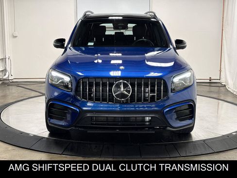 Used 2025 Mercedes-Benz GLB 35 AMG 4MATIC image 3