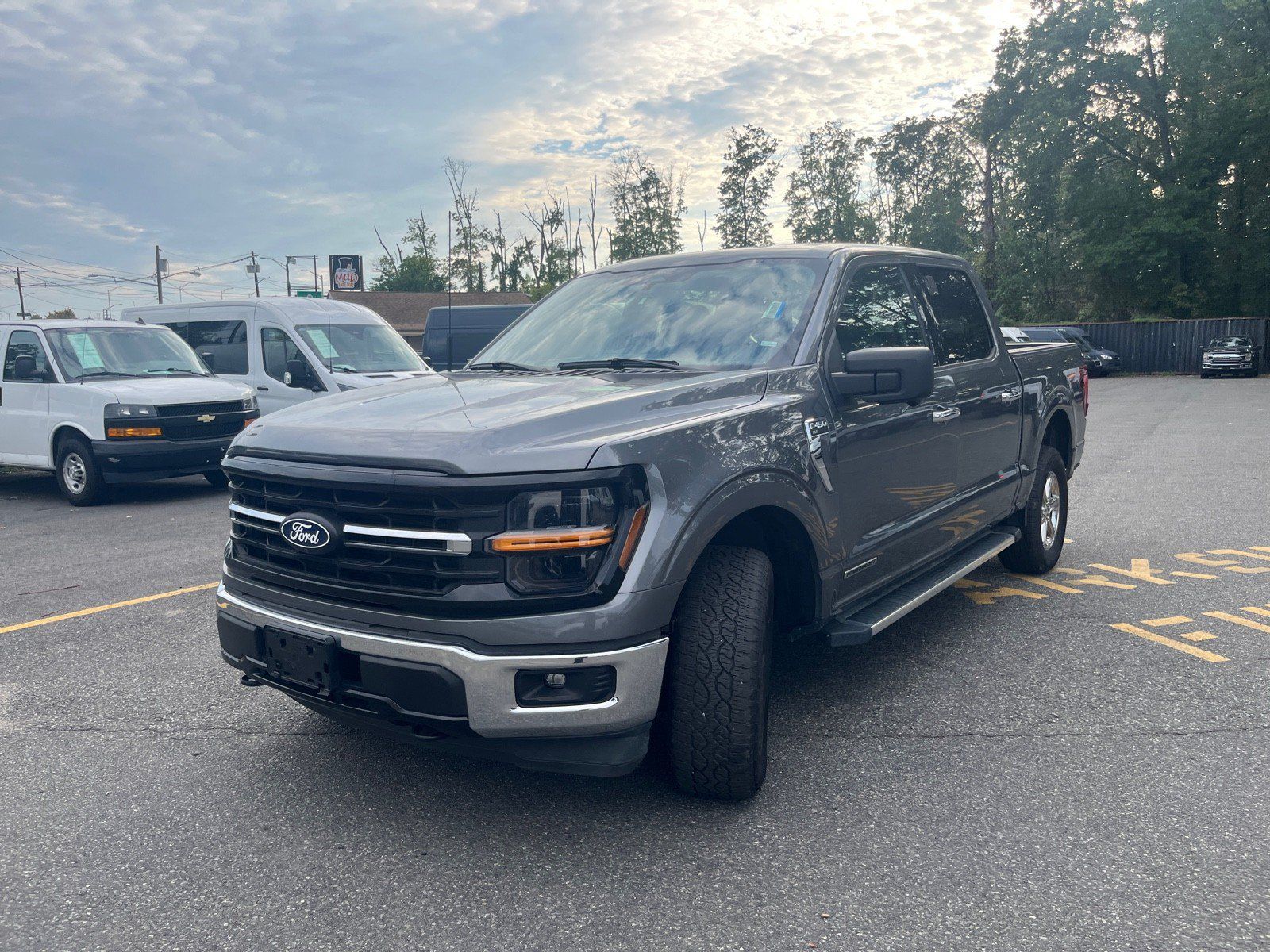 Used 2024 Ford F150 XLT w/ Mobile Office Package AWD/4WD image 3