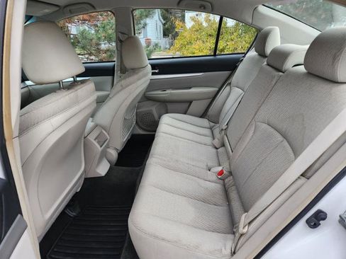 Used 2012 Subaru Legacy 2.5i image 17