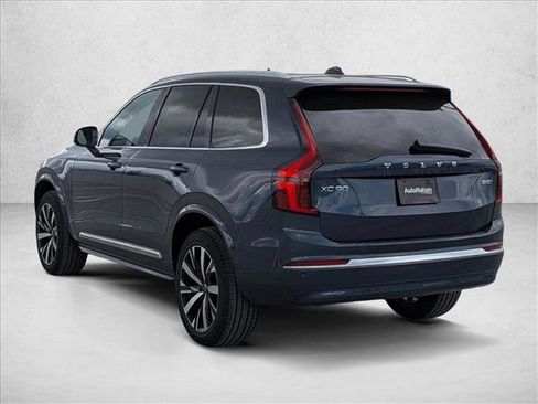 New 2026 Volvo XC90 B5 Core image 8