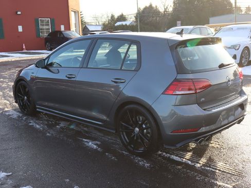 Used 2019 Volkswagen Golf R 4-Door image 7