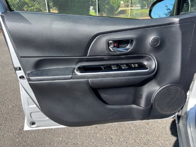 Used 2015 Toyota Prius C Two FWD image 16