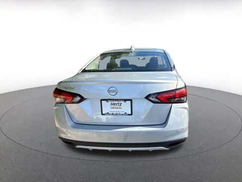 Used 2025 Nissan Versa SV FWD image 6