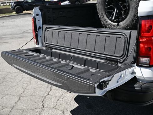 New 2026 Chevrolet Colorado ZR2 w/ ZR2 Bison Edition AWD/4WD image 20