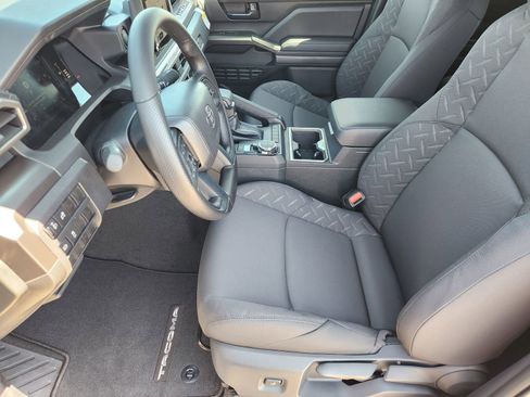 New 2026 Toyota Tacoma SR5 AWD/4WD image 14