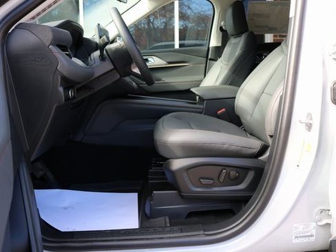 New 2026 Ford Explorer Active w/ Active Comfort Package image 13