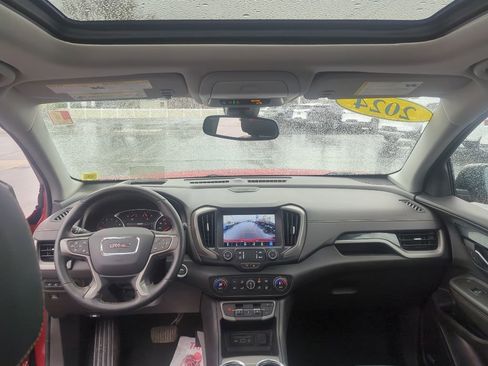 Certified 2024 GMC Terrain AT4 w/ Infotainment Package II AWD/4WD image 33