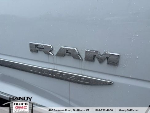 Used 2024 RAM 2500 Limited AWD/4WD image 12