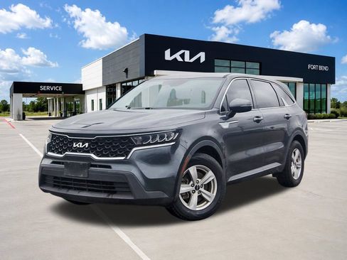 Used 2023 Kia Sorento LX FWD image 1
