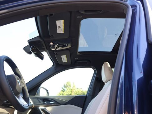 New 2025 BMW X1 xDrive28i w/ Technology Package image 41