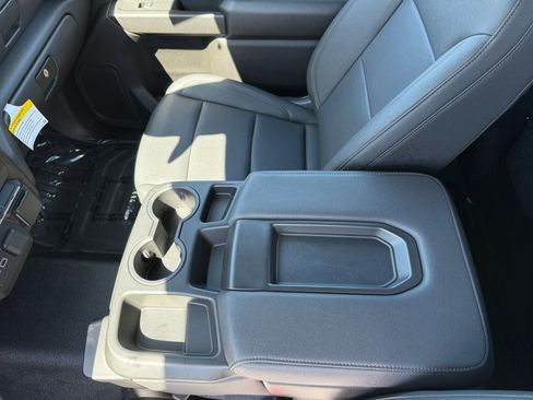 Used 2025 GMC Sierra 1500 Pro w/ Pro Value Package image 14