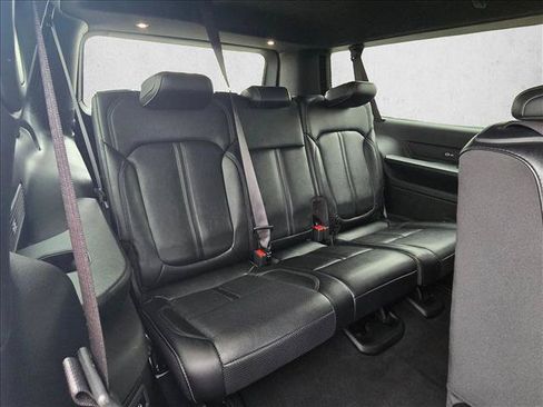 Used 2024 Jeep Wagoneer L Series III w/ Flexible Seating Group AWD/4WD image 22