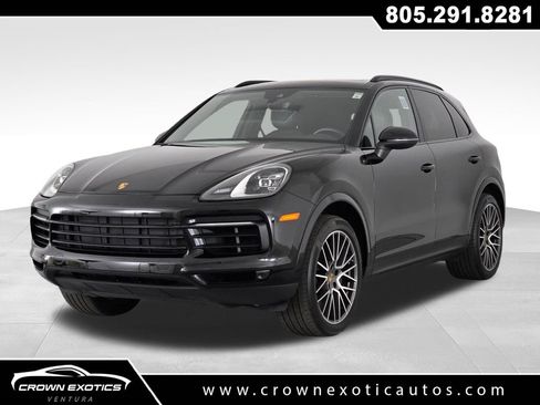 Used 2022 Porsche Cayenne AWD/4WD image 3