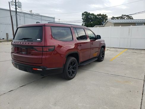 New 2025 Jeep Wagoneer Series II image 4