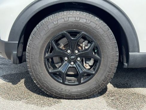Used 2022 Ford Explorer Timberline w/ Timberline Technology Package AWD/4WD image 35