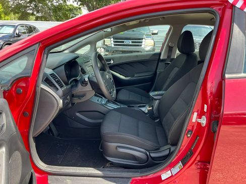 Used 2016 Kia Forte LX FWD image 9