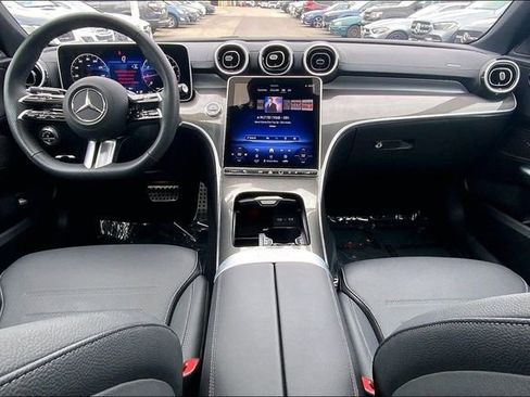 Used 2025 Mercedes-Benz C 300 4MATIC Sedan image 12