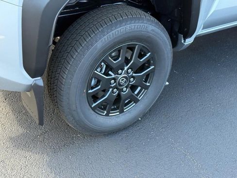 New 2025 Toyota 4Runner SR5 image 4