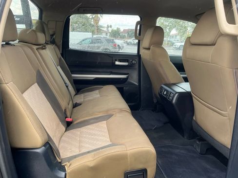 Used 2014 Toyota Tundra SR5 image 16
