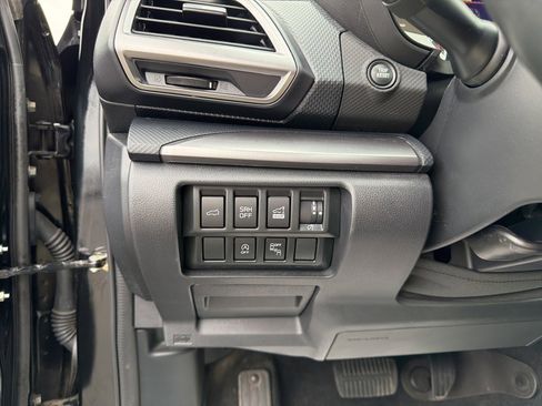 Certified 2023 Subaru Forester Premium image 27