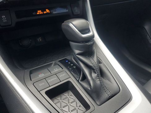 Certified 2023 Toyota RAV4 XLE Premium image 30