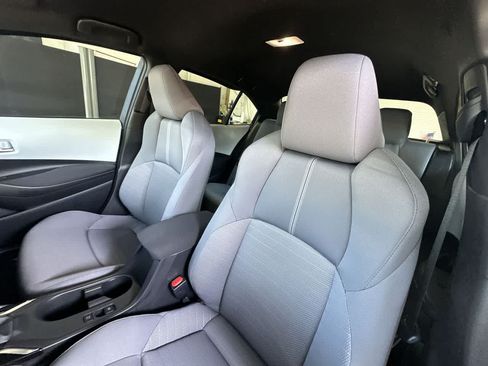 Used 2026 Toyota Corolla SE FWD image 14