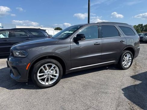 Used 2024 Dodge Durango GT AWD/4WD image 2