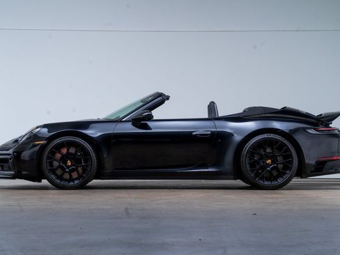 Used 2022 Porsche 911 Carrera GTS RWD image 7