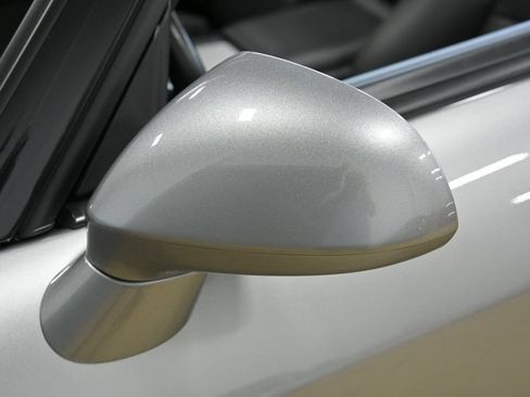 Used 2005 Honda S2000 image 42