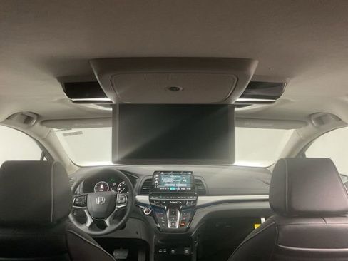 New 2026 Honda Odyssey Touring image 32