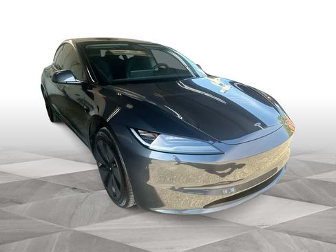 Used 2025 Tesla Model 3 Long Range RWD image 2